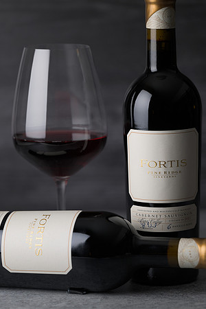 Crimson Wine Group-3317